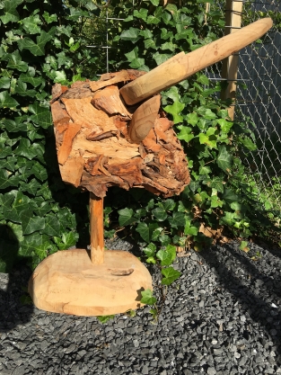 Stierkopf ganz aus Holz, ein Monfort, ein ganz besonderes Kunstwerk